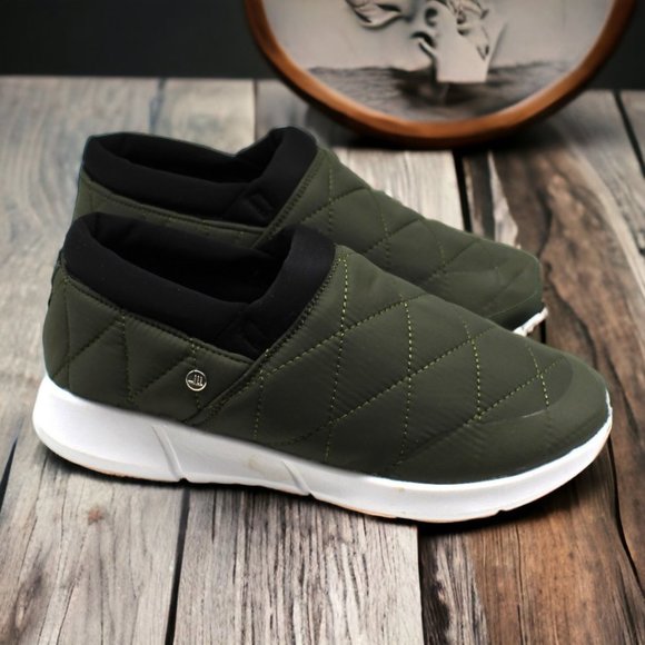 London Fog Kelsie Women's Quilted Slip-on Shoes - Picture 2 of 8